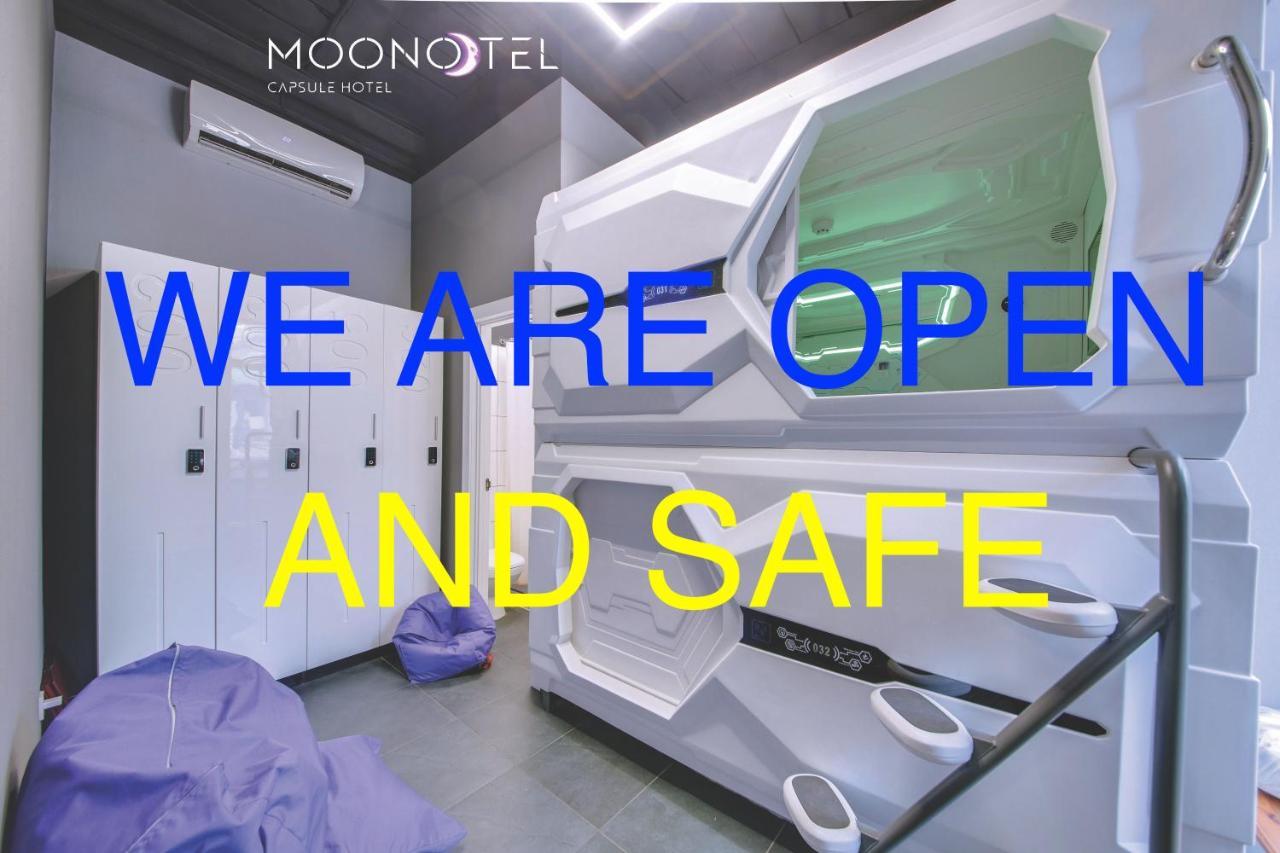Moonotel Maidan Kiev Esterno foto