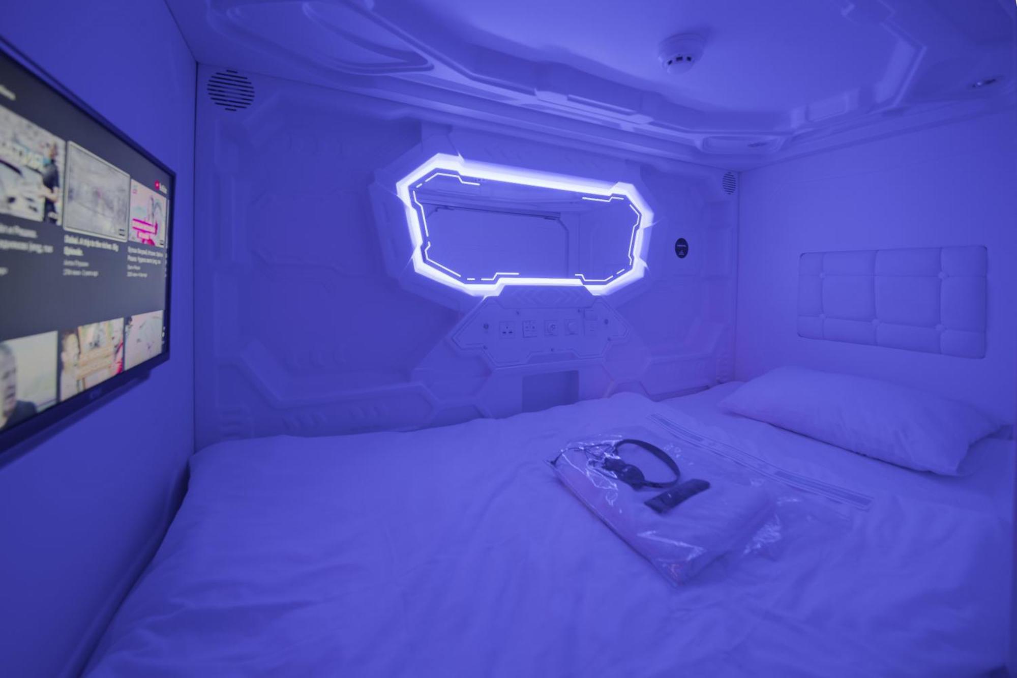 Moonotel Maidan Kiev Esterno foto